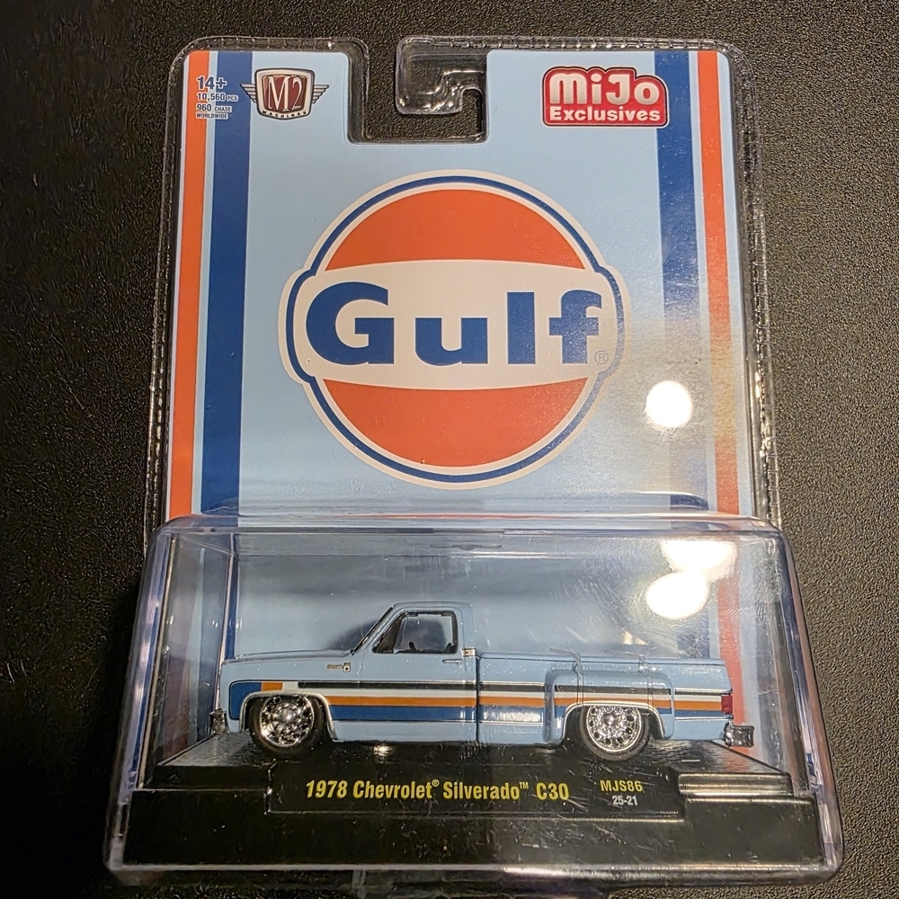 Chevy Square Body Truck LOT - Picture 8 of 11